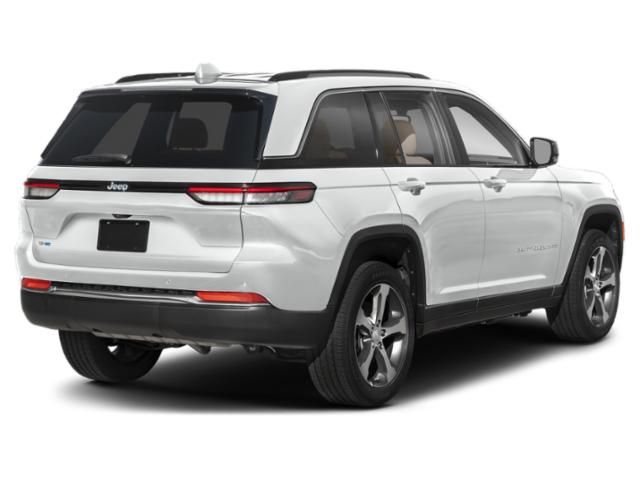 2024 Jeep Grand Cherokee 4xe Overland 4x4