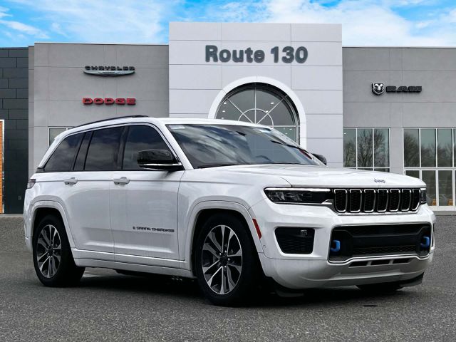 2024 Jeep Grand Cherokee 4xe Overland 4x4