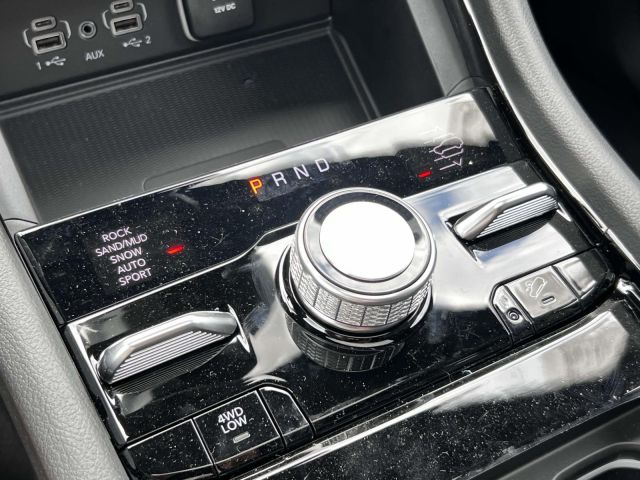 2024 Jeep Grand Cherokee 4xe Overland 4x4