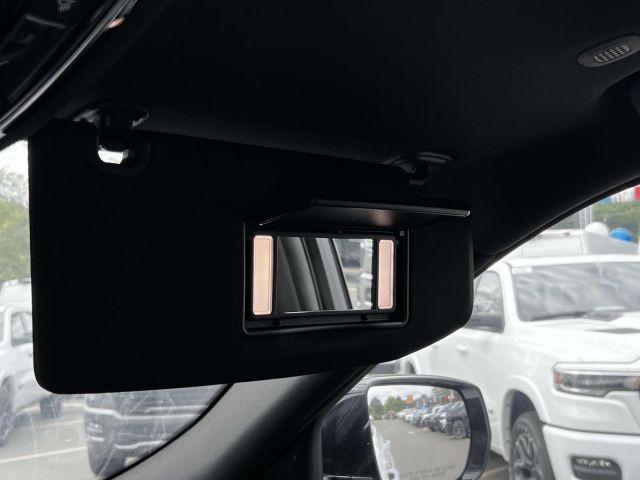 2024 Jeep Grand Cherokee 4xe Overland 4x4