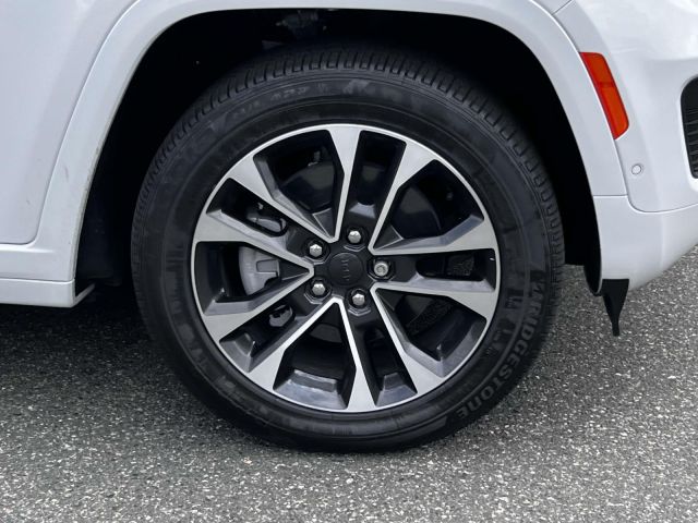 2024 Jeep Grand Cherokee 4xe Overland 4x4