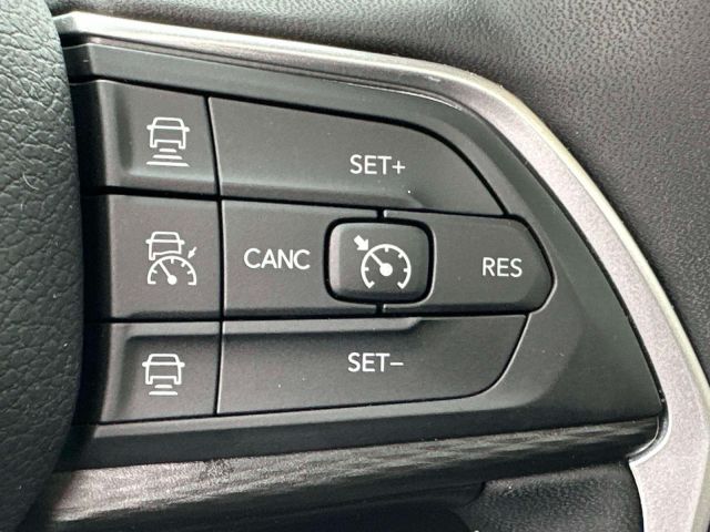 2024 Jeep Grand Cherokee L Altitude X 4x4