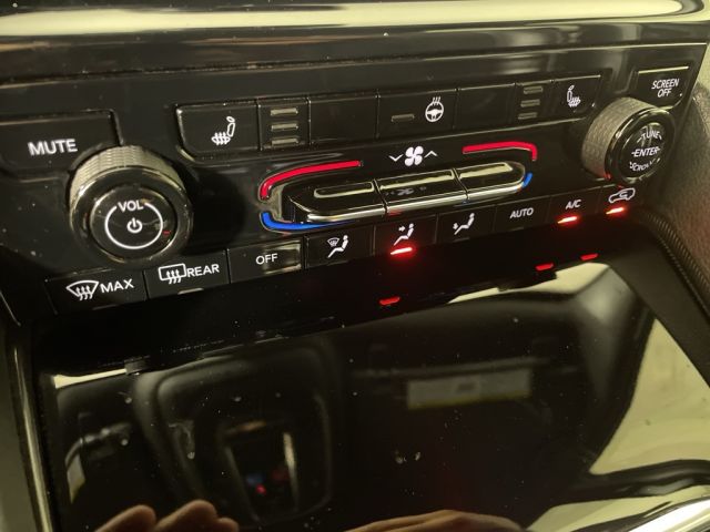 2024 Jeep Grand Cherokee L Altitude 2024 Jeep Grand Cherokee L Altitude