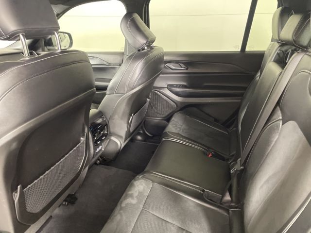 2024 Jeep Grand Cherokee L Altitude 2024 Jeep Grand Cherokee L Altitude