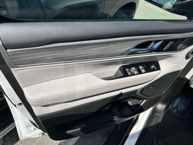 2024 Jeep Wagoneer L Series III 4x4