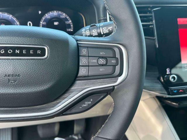2024 Jeep Wagoneer L Series III 4x4