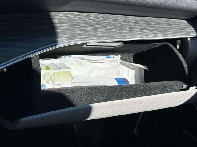 2024 Jeep Wagoneer L Series III 4x4 2024 Jeep Wagoneer L Series III 4x4