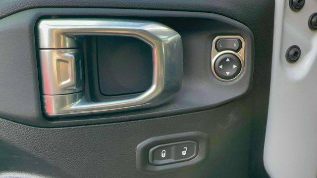 2024 Jeep Wrangler Willys 4 Door 4x4 2024 Jeep Wrangler Willys 4 Door 4x4