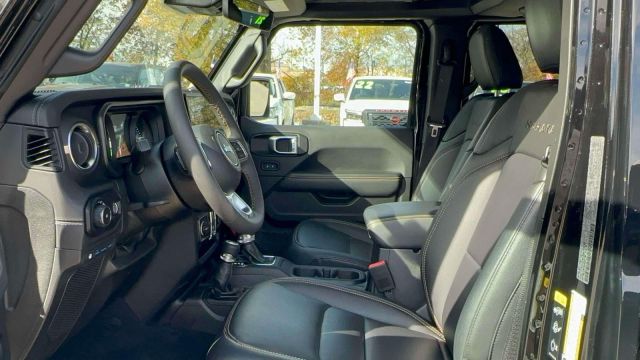 2024 Jeep Wrangler 4xe Sahara 4x4
