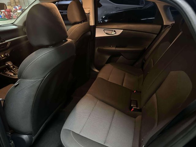 2024 Kia Forte LXS IVT