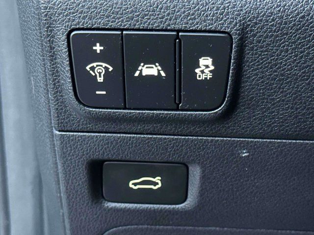 2024 Kia K5 GT-Line 2024 Kia K5 GT-Line