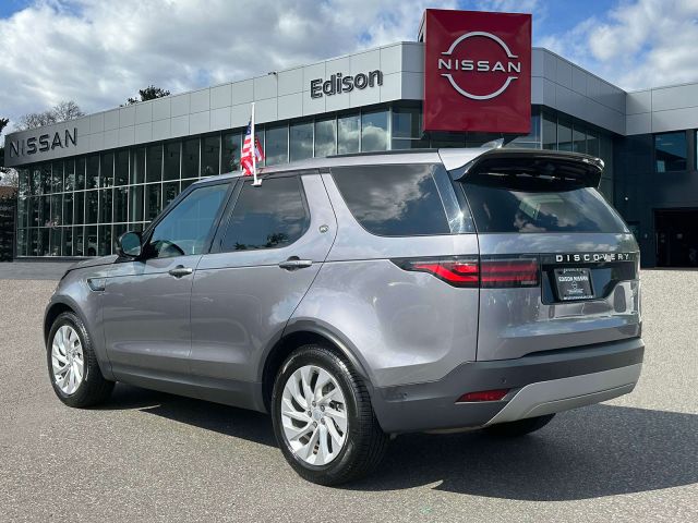 2024 Land Rover Discovery P300 S