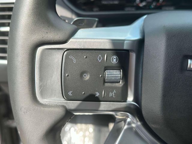 2024 Land Rover Discovery P300 S