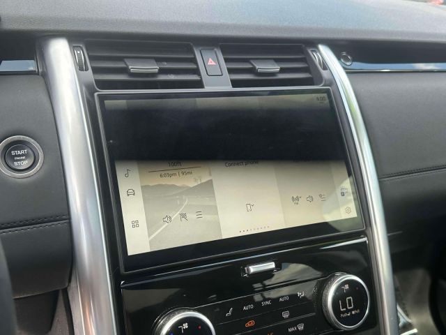 2024 Land Rover Discovery P300 S