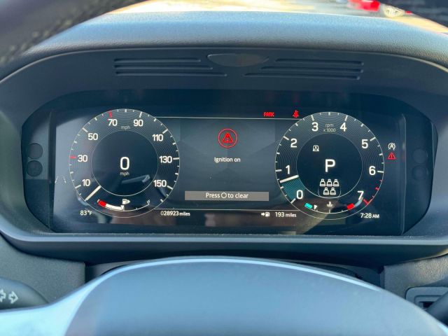 2024 Land Rover Discovery P300 S