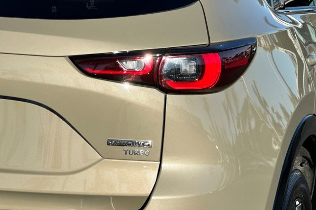 2024 Mazda CX-5 2.5 Carbon Turbo 2024 Mazda CX-5 2.5 Carbon Turbo