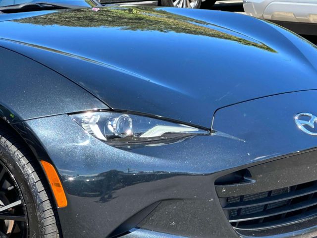 2024 Mazda MX-5 Miata RF Grand Touring Auto