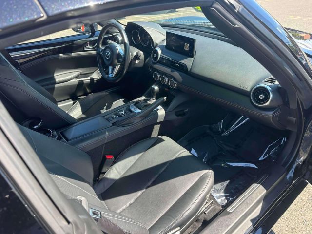 2024 Mazda MX-5 Miata RF Grand Touring Auto