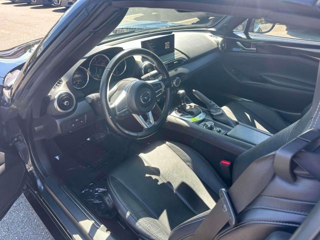 2024 Mazda MX-5 Miata RF Grand Touring Auto