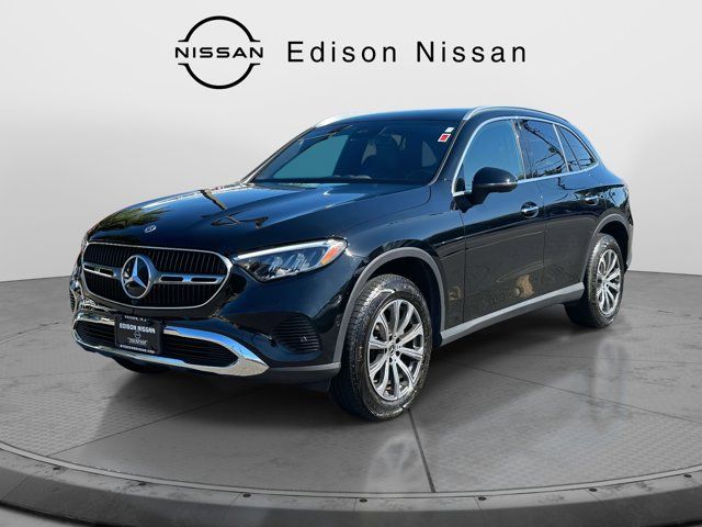 2024 Mercedes-Benz GLC GLC 300 2024 Mercedes-Benz GLC GLC 300