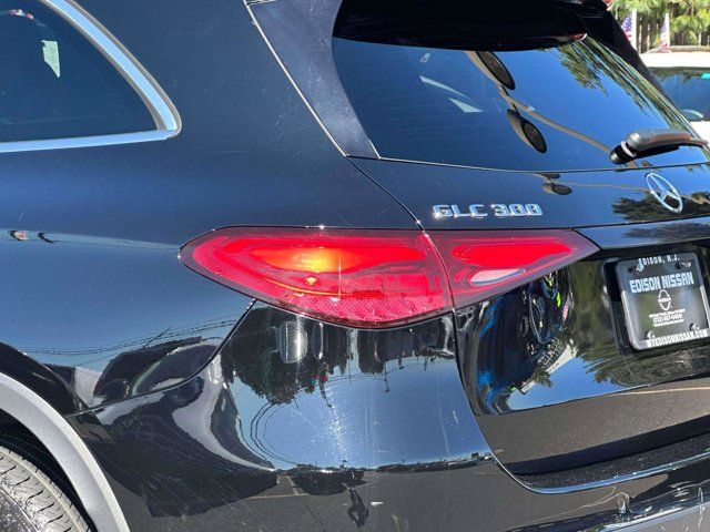 2024 Mercedes-Benz GLC GLC 300 2024 Mercedes-Benz GLC GLC 300