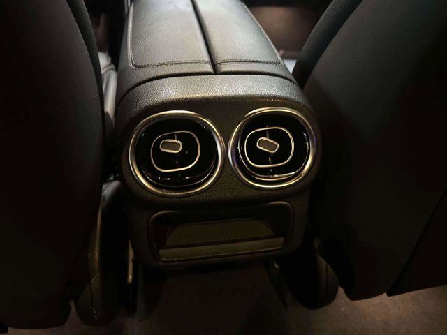 2024 Mercedes-Benz GLC GLC 300 2024 Mercedes-Benz GLC GLC 300