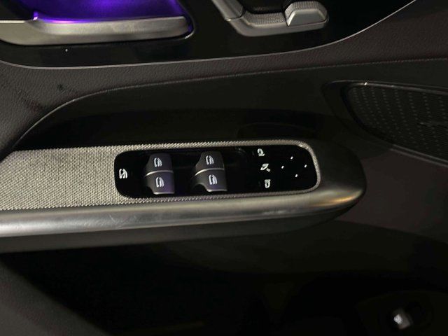 2024 Mercedes-Benz GLC GLC 300 2024 Mercedes-Benz GLC GLC 300