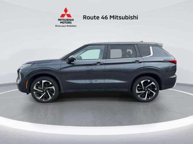 2024 Mitsubishi Outlander SE FWD