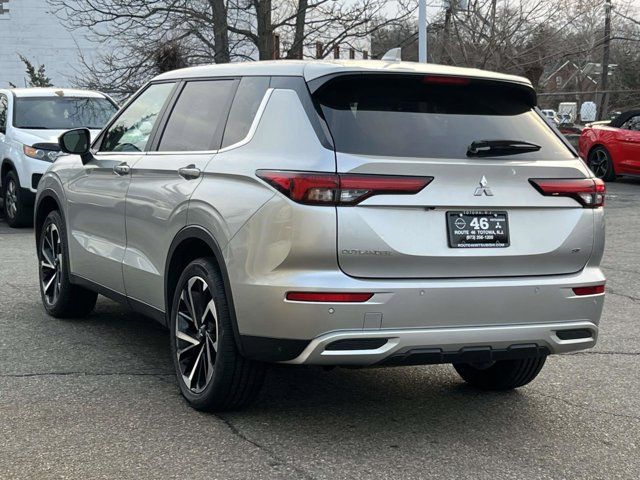 2024 Mitsubishi Outlander SE Black Edition 2024 Mitsubishi Outlander SE Black Edition