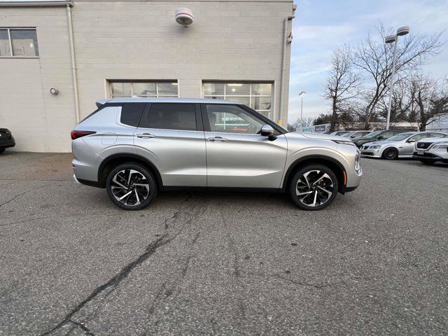 2024 Mitsubishi Outlander SE Black Edition 2024 Mitsubishi Outlander SE Black Edition