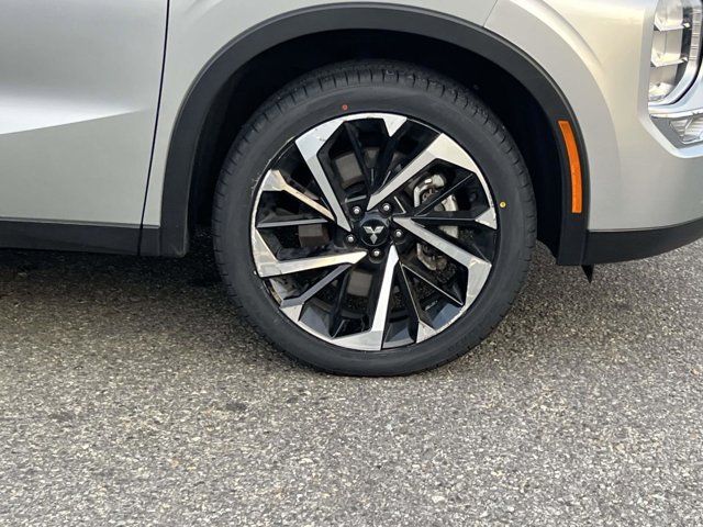 2024 Mitsubishi Outlander SE Black Edition 2024 Mitsubishi Outlander SE Black Edition