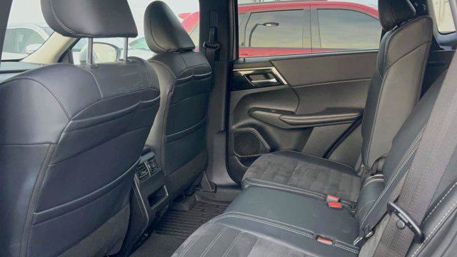 2024 Mitsubishi Outlander SE Black Edition 2024 Mitsubishi Outlander SE Black Edition