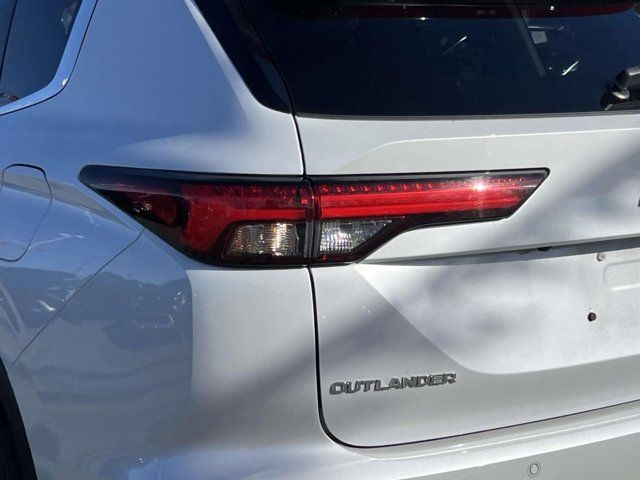 2024 Mitsubishi Outlander Plug-In Hybrid SE Ralliart 2024 Mitsubishi Outlander Plug-In Hybrid SE Ralliart