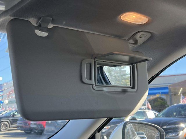 2024 Mitsubishi Outlander Plug-In Hybrid SE Ralliart 2024 Mitsubishi Outlander Plug-In Hybrid SE Ralliart