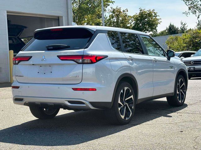 2024 Mitsubishi Outlander Plug-In Hybrid SE