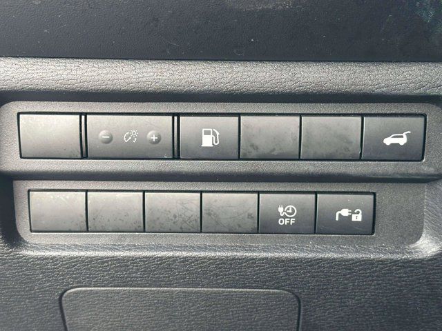 2024 Mitsubishi Outlander Plug-In Hybrid SE
