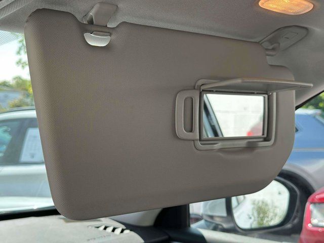 2024 Mitsubishi Outlander Plug-In Hybrid SE
