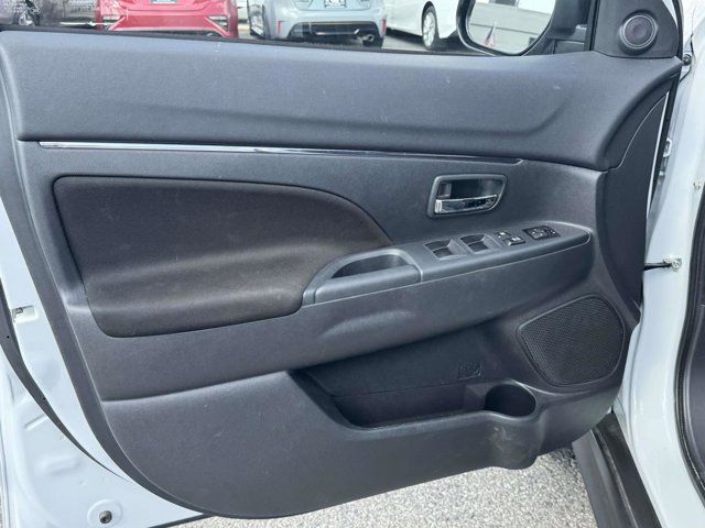 2024 Mitsubishi Outlander Sport ES