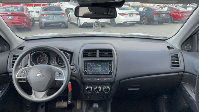 2024 Mitsubishi Outlander Sport ES