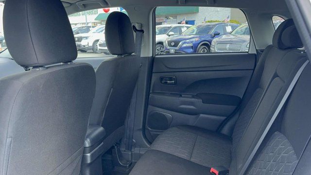 2024 Mitsubishi Outlander Sport ES