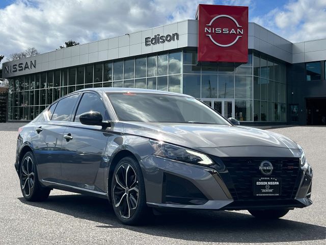 2024 Nissan Altima 2.5 SR Sedan