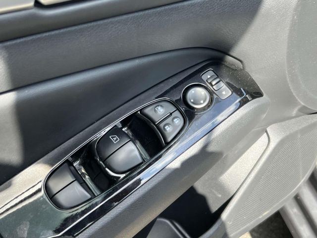 2024 Nissan Altima 2.5 SR Sedan
