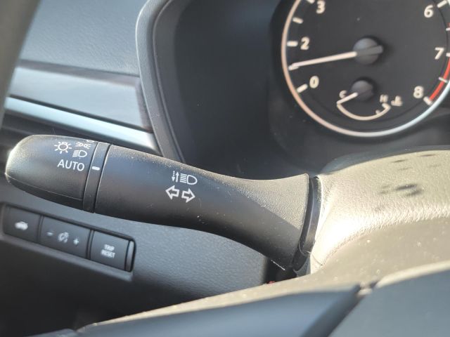 2024 Nissan Altima 2.5 SV Sedan