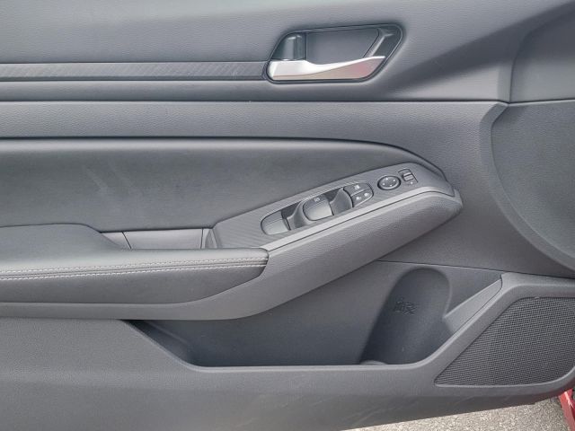 2024 Nissan Altima 2.5 SV AWD Sedan