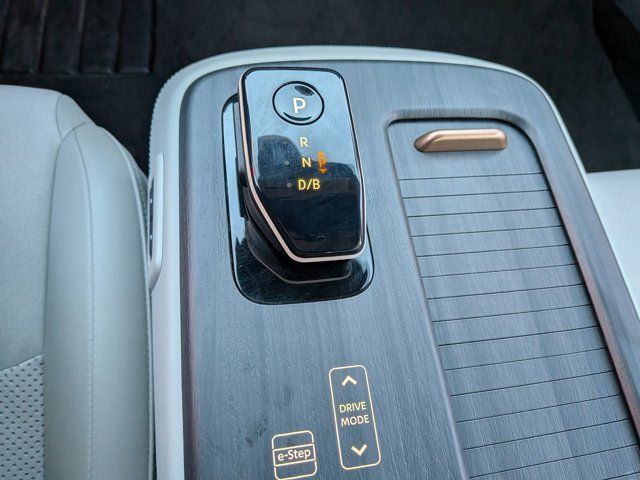 2024 Nissan Ariya EVOLVE+ 2024 Nissan Ariya EVOLVE+