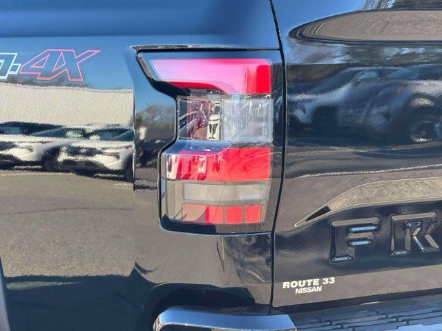 2024 Nissan Frontier PRO-4X 2024 Nissan Frontier PRO-4X