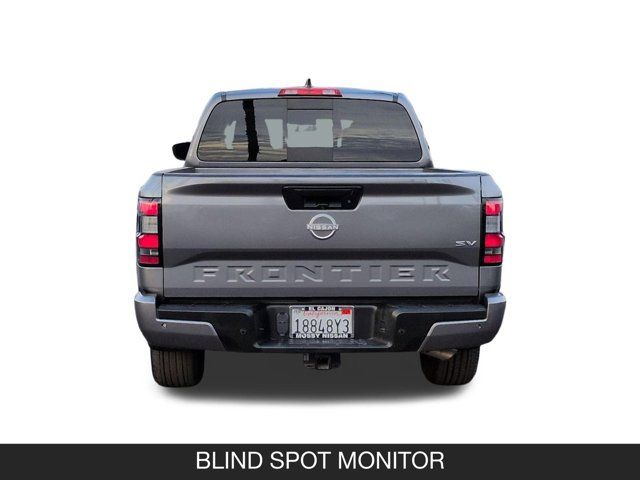 2024 Nissan Frontier SV