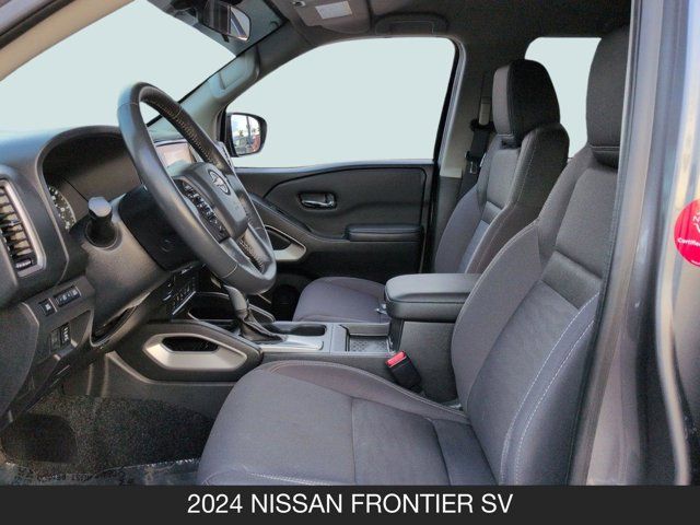 2024 Nissan Frontier SV