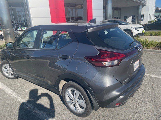 2024 Nissan Kicks S 2024 Nissan Kicks S