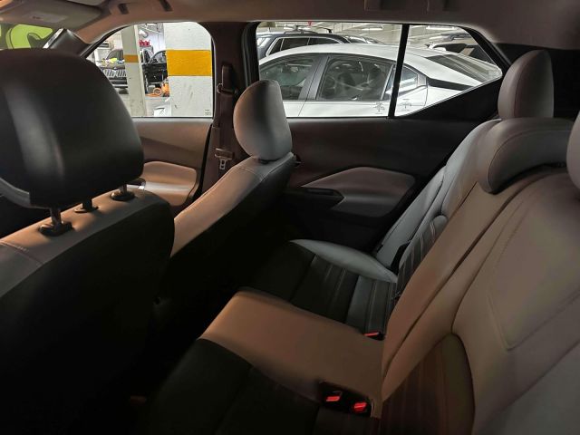 2024 Nissan Kicks SR FWD